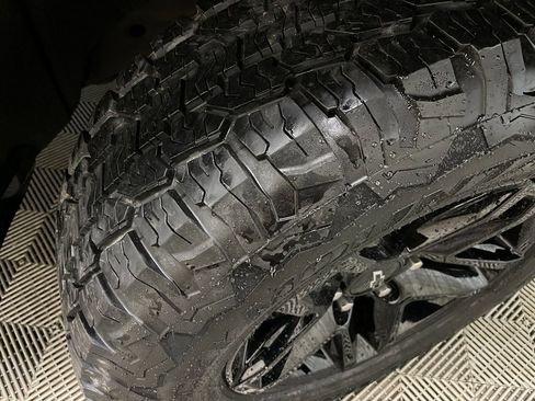 Certified 2021 Chevrolet Silverado 1500 LT Trail Boss w/ Convenience Package II image 49