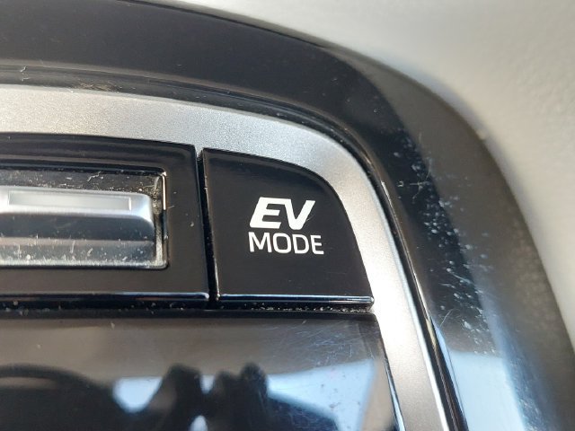 Certified 2023 Toyota Corolla SE AWD/4WD image 15