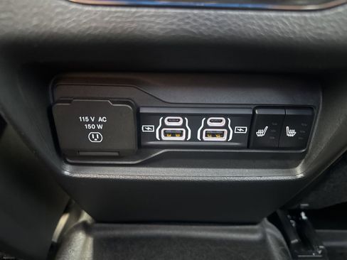 Used 2025 Jeep Grand Cherokee Limited w/ Luxury Tech Group II AWD/4WD image 26