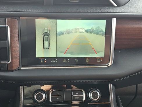 Used 2024 GMC Yukon Denali Ultimate image 11