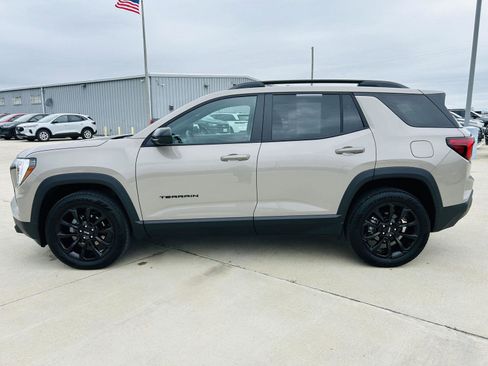 Used 2026 GMC Terrain Elevation w/ Elevation Premium Package AWD/4WD image 36