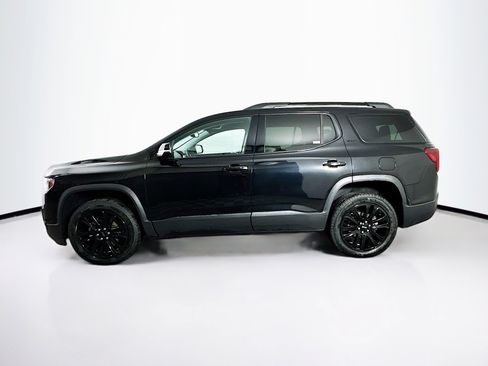 Used 2023 GMC Acadia SLT w/ Elevation Edition image 4