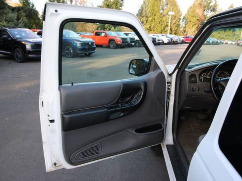 Used 2002 Ford Ranger 2WD SuperCab image 10