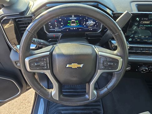 Used 2022 Chevrolet Silverado 1500 LT image 21