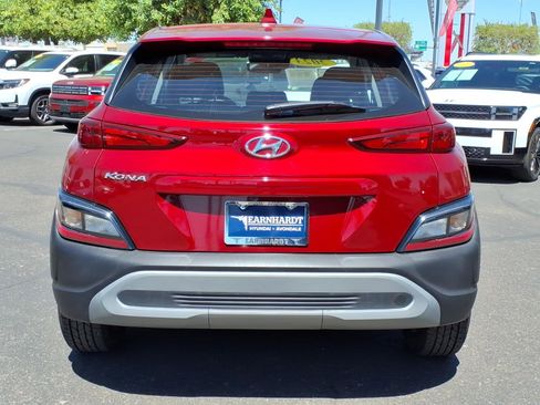 Used 2023 Hyundai Kona SE FWD image 4