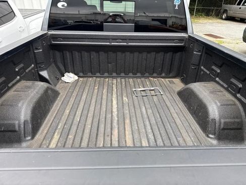 Used 2020 Chevrolet Silverado 1500 LTZ w/ LTZ Plus Package AWD/4WD image 8