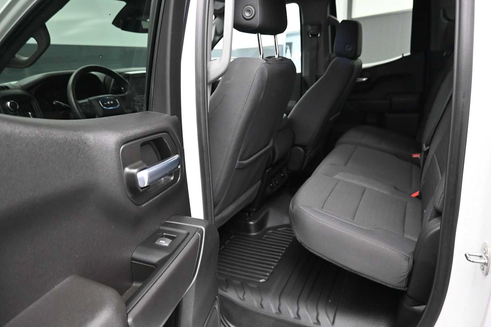 Used 2024 GMC Sierra 1500 Pro w/ Pro Value Package AWD/4WD image 13