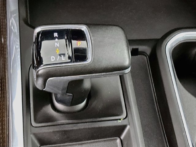 Used 2024 Chevrolet Silverado 1500 RST w/ Max Trailering Package AWD/4WD image 17