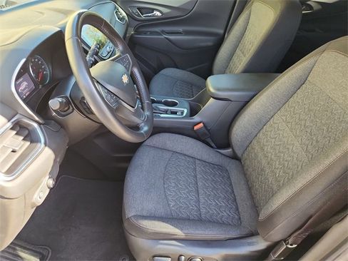 Used 2022 Chevrolet Equinox LT image 19