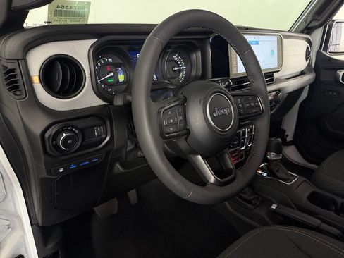 Used 2025 Jeep Wrangler Unlimited Sport S 4xe AWD/4WD image 20
