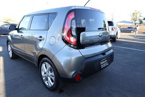 Used 2015 Kia Soul + FWD image 5