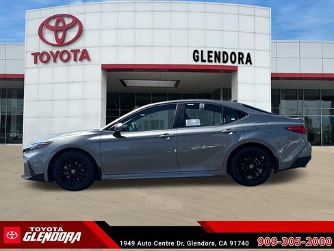 New 2026 Toyota Camry SE FWD image 6