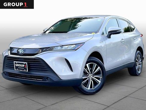 Used 2021 Toyota Venza LE AWD/4WD image 1