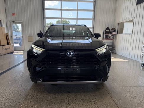 Used 2024 Toyota RAV4 SE AWD/4WD image 10