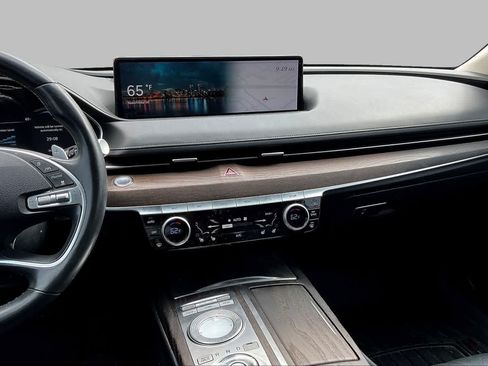 Used 2021 Genesis G80 3.5T RWD image 7