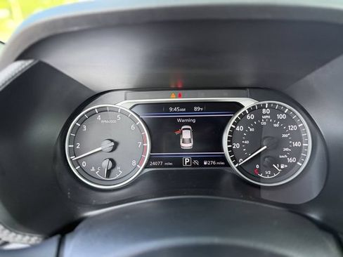 Used 2025 Nissan Sentra SV FWD image 15