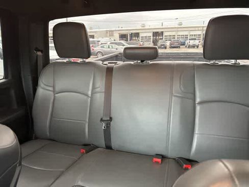 Used 2024 RAM 3500 Tradesman w/ Chrome Appearance Group image 5