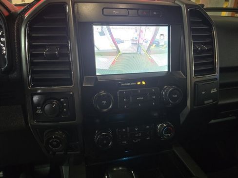 Used 2019 Ford F150 XLT w/ Equipment Group 302A Luxury image 21