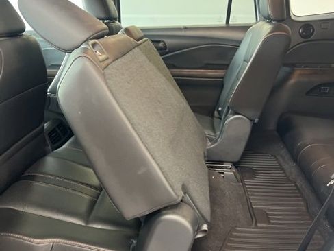 Used 2022 Honda Pilot TrailSport image 12