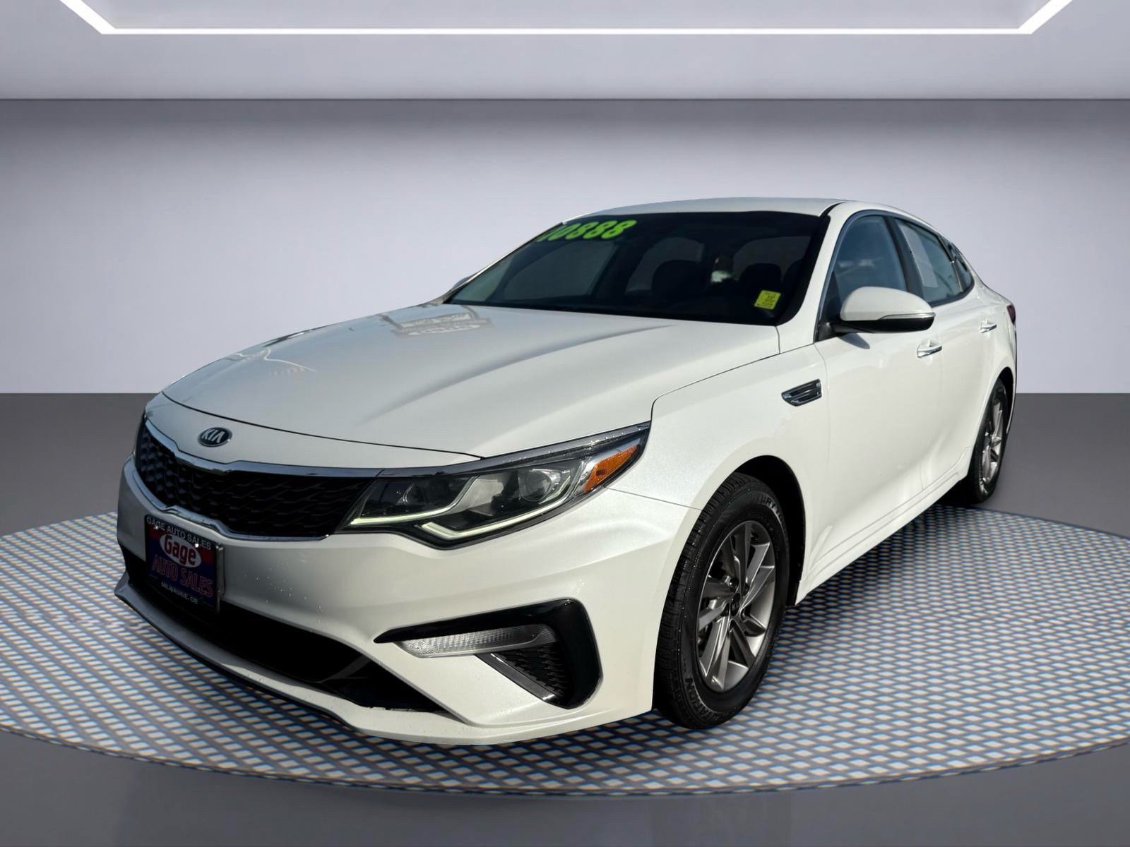 Used 2020 Kia Optima LX FWD image 2
