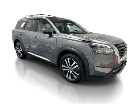 Used 2023 Nissan Pathfinder Platinum AWD/4WD image 5