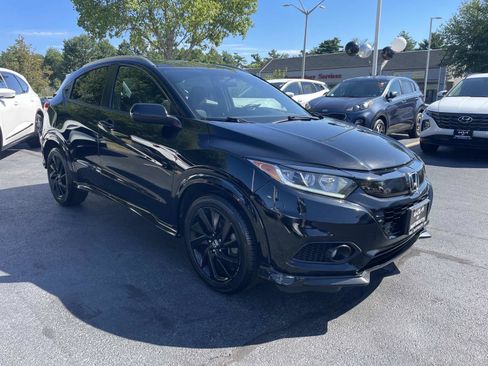 Used 2022 Honda HR-V Sport image 10