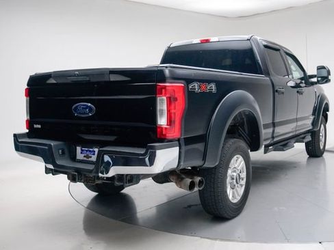 Used 2018 Ford F250 XLT w/ Snow Plow Prep Package AWD/4WD image 6