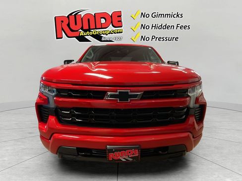 Certified 2022 Chevrolet Silverado 1500 RST image 2