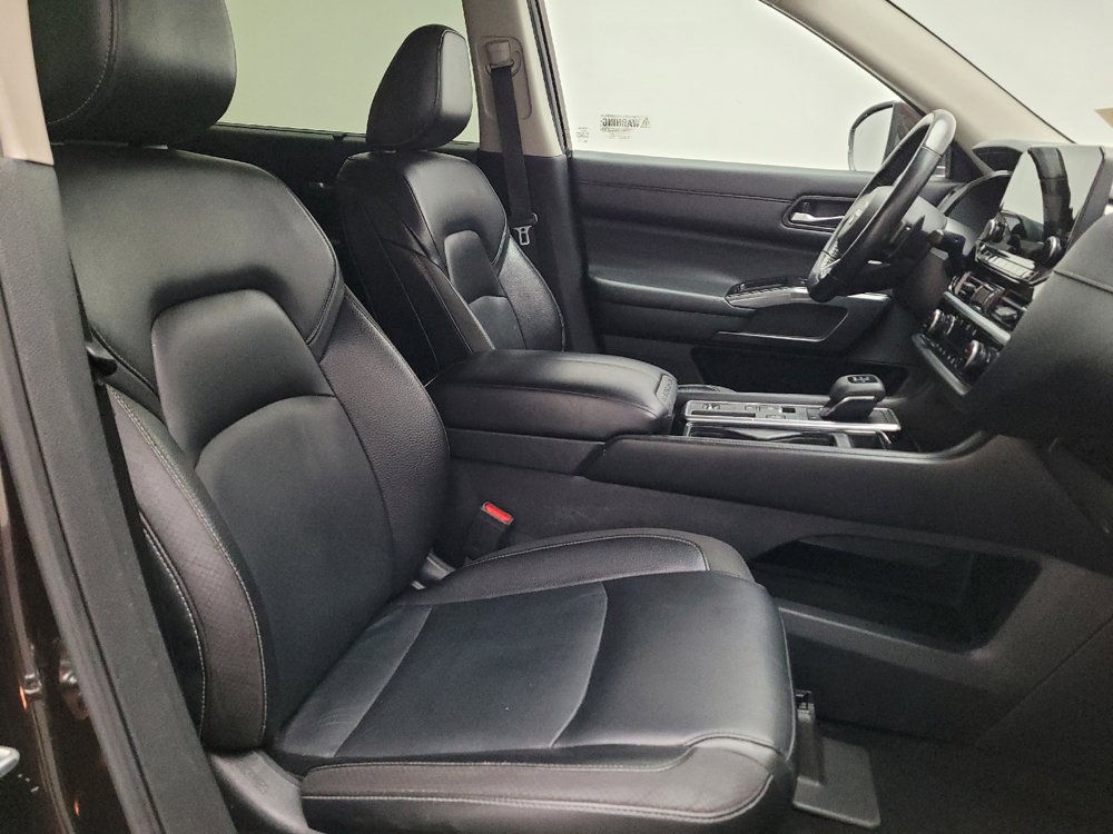 Used 2022 Nissan Pathfinder SL FWD image 21