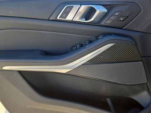 Used 2026 BMW X5 M60i image 15
