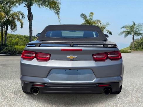 Used 2020 Chevrolet Camaro LT RWD image 5