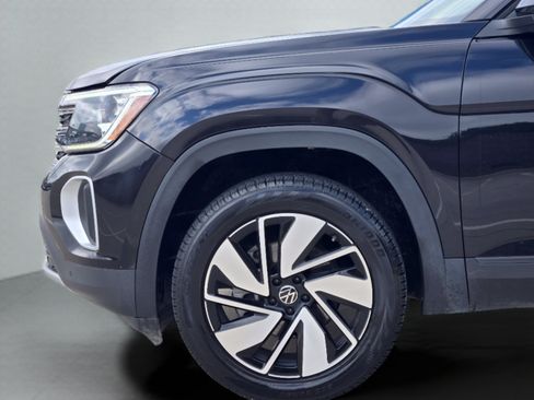 Used 2024 Volkswagen Atlas SE AWD/4WD image 29