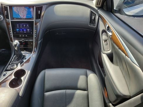 Used 2019 INFINITI Q50 Luxe w/ Essential Package (3.0T Luxe) image 14