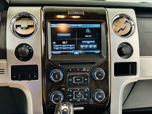 Used 2013 Ford F150 Platinum image 11