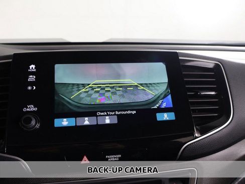 Used 2022 Honda Pilot TrailSport image 8