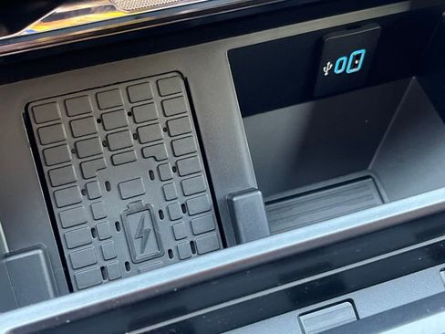 New 2025 Ford F350 King Ranch w/ Chrome Package image 9