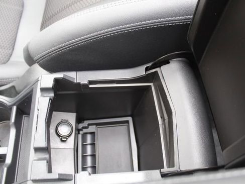 Used 2020 Subaru Forester Premium image 25