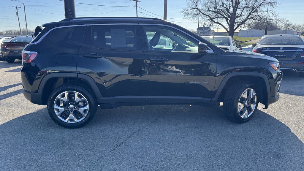 Used 2019 Jeep Compass Limited AWD/4WD image 8
