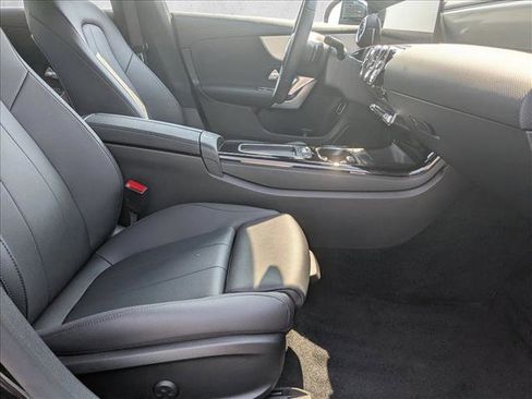 Used 2025 Mercedes-Benz CLA 250 CLA 250 image 24