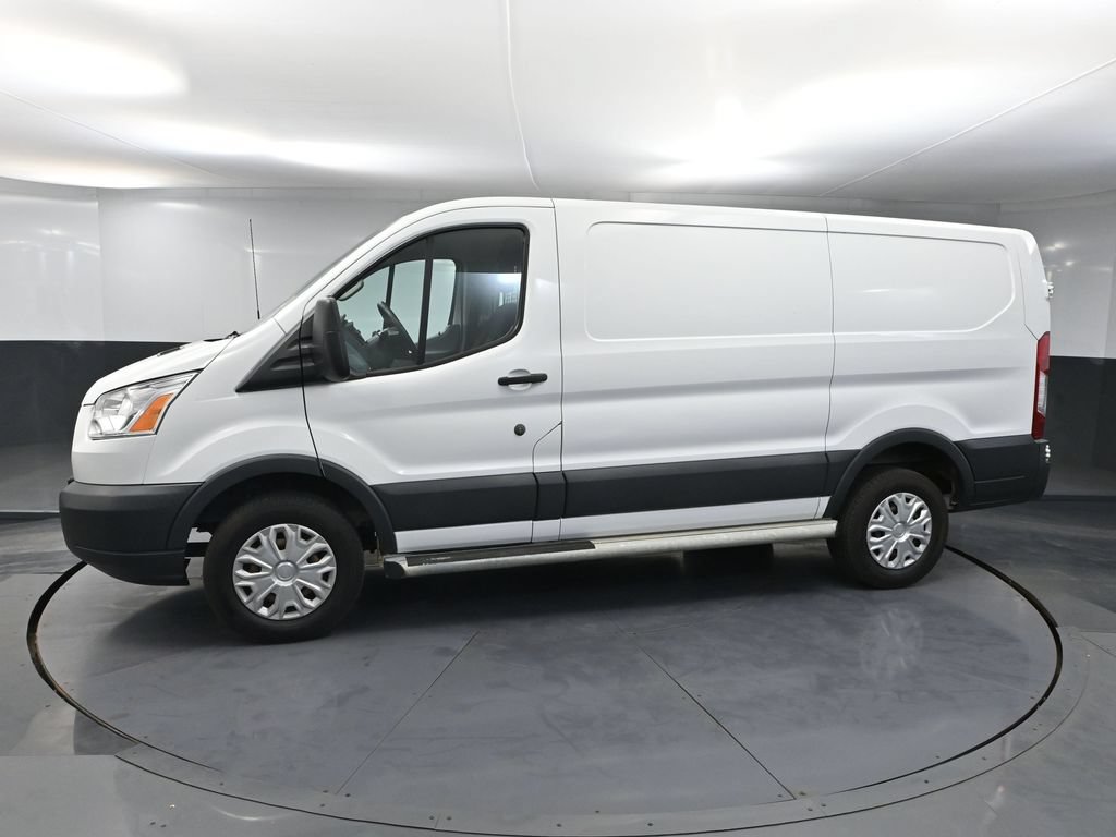 Used 2017 Ford Transit 250 130 Low Roof w/ Exterior Upgrade Package RWD image 8