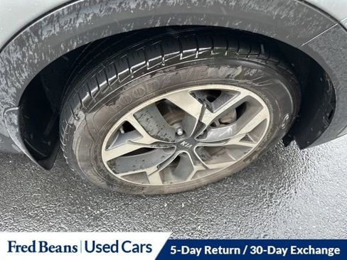 Used 2021 Kia Sportage EX w/ EX Technology Package FWD image 12