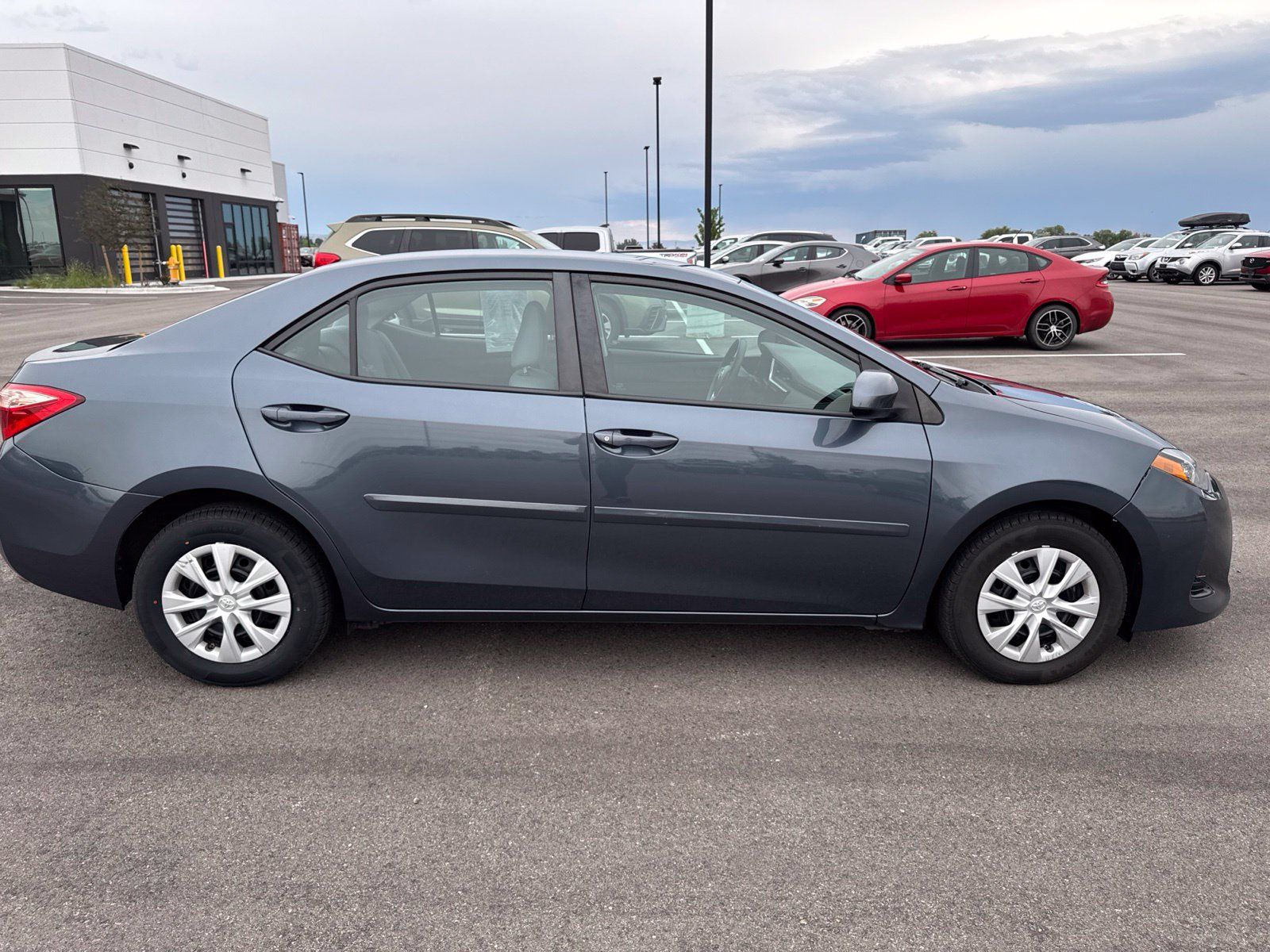 Used 2019 Toyota Corolla L w/ Body Protection Package FWD image 8
