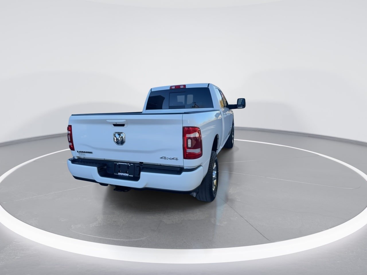 Used 2024 RAM 2500 Laramie w/ Safety Group AWD/4WD image 7