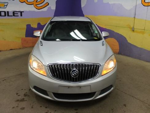 Used 2012 Buick Verano FWD image 3