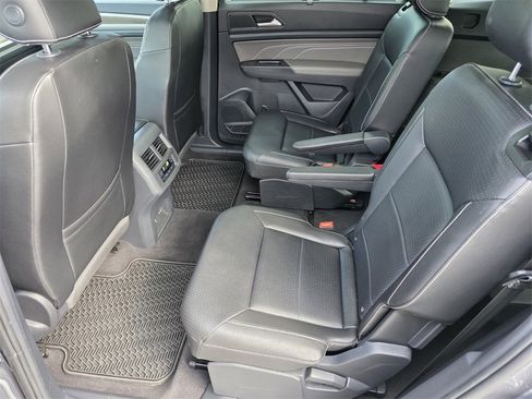 Used 2022 Volkswagen Atlas SEL image 14