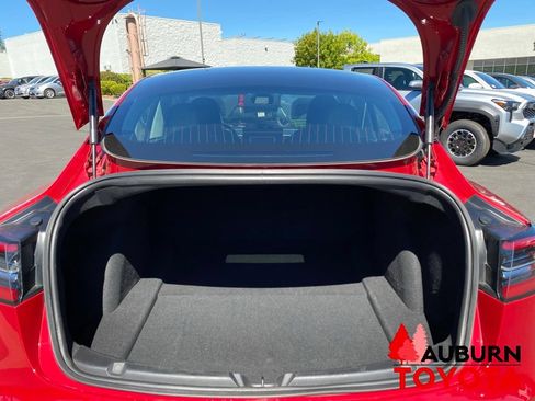 Used 2018 Tesla Model 3 Long Range AWD/4WD image 11