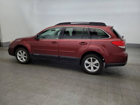 Used 2014 Subaru Outback 2.5i Premium image 3