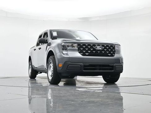 New 2026 Ford Maverick XL image 32