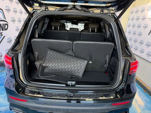 Used 2024 Mercedes-Benz GLB 250 4MATIC image 25