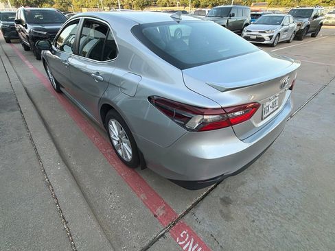 Used 2024 Toyota Camry LE FWD image 7